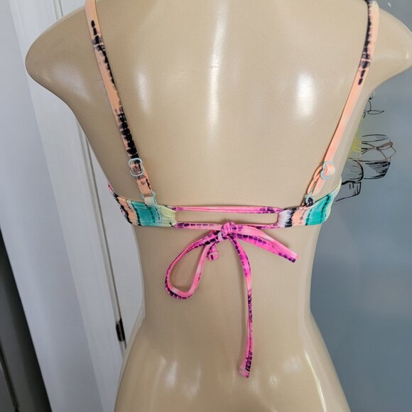 NoBo Abstract Tie Dye Multicolor Push Up Bikini Top - Picture 6 of 8